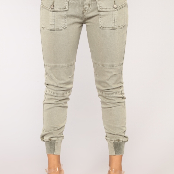 Fashion nova cargo pants - Picture 8 of 9